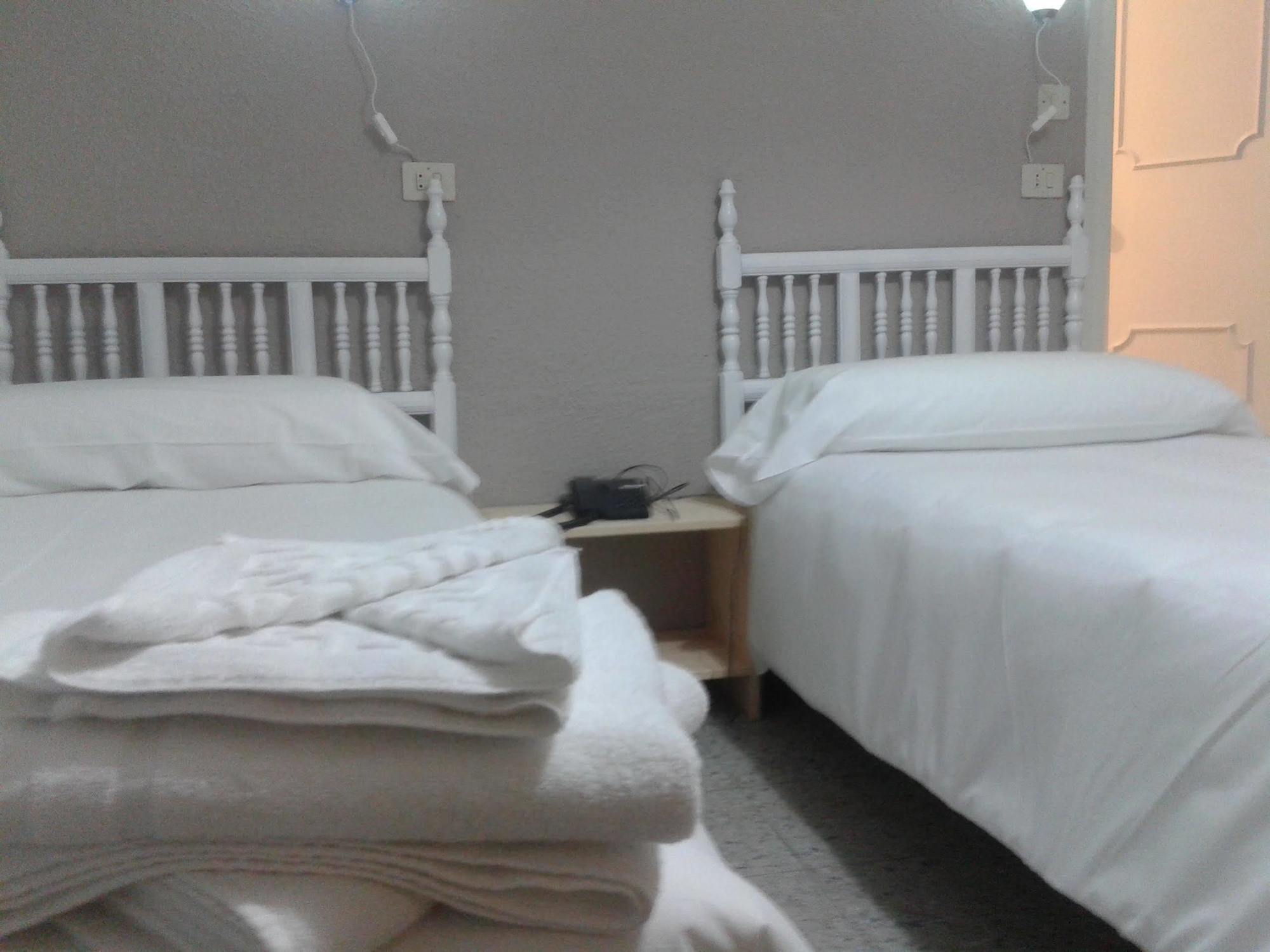 Hermus Hotel 엔캄 외부 사진